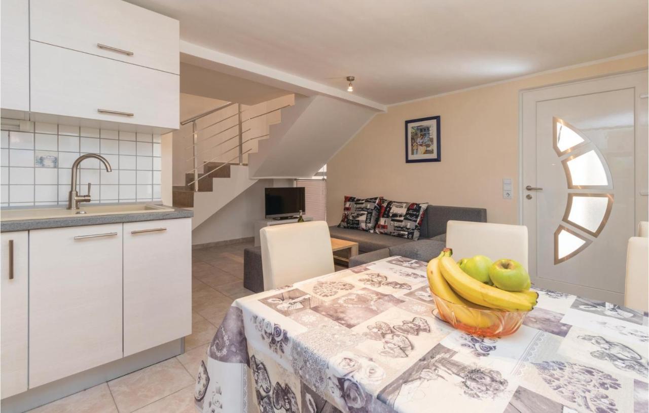 Gorgeous Home In Zadar With Wifi 외부 사진